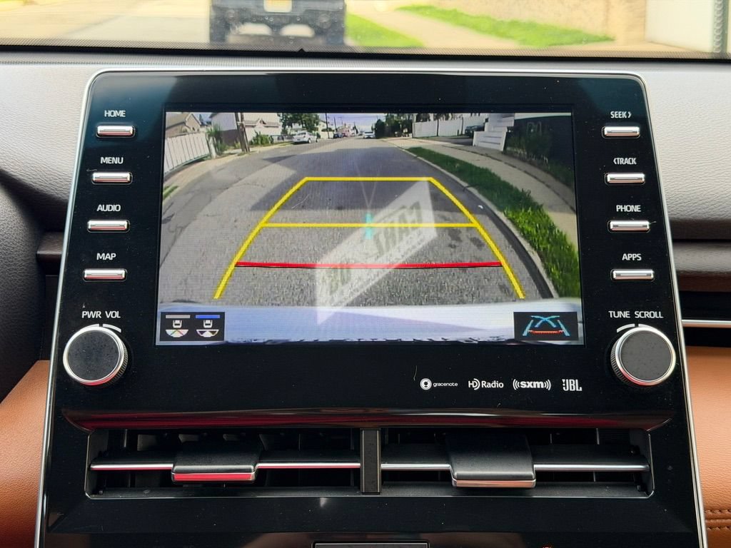 Used 2019 Toyota Avalon Limited w/ All Weather Liner Package FWD image 32