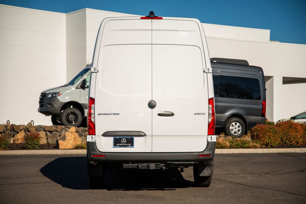 New 2026 Mercedes-Benz Sprinter 2500 image 4