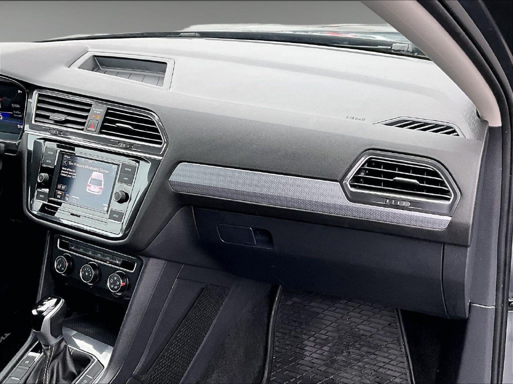 Used 2024 Volkswagen Tiguan S AWD/4WD image 13