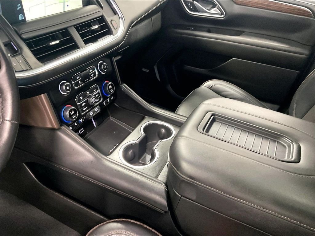 Used 2024 Chevrolet Tahoe High Country w/ Advanced Technology Package AWD/4WD image 21