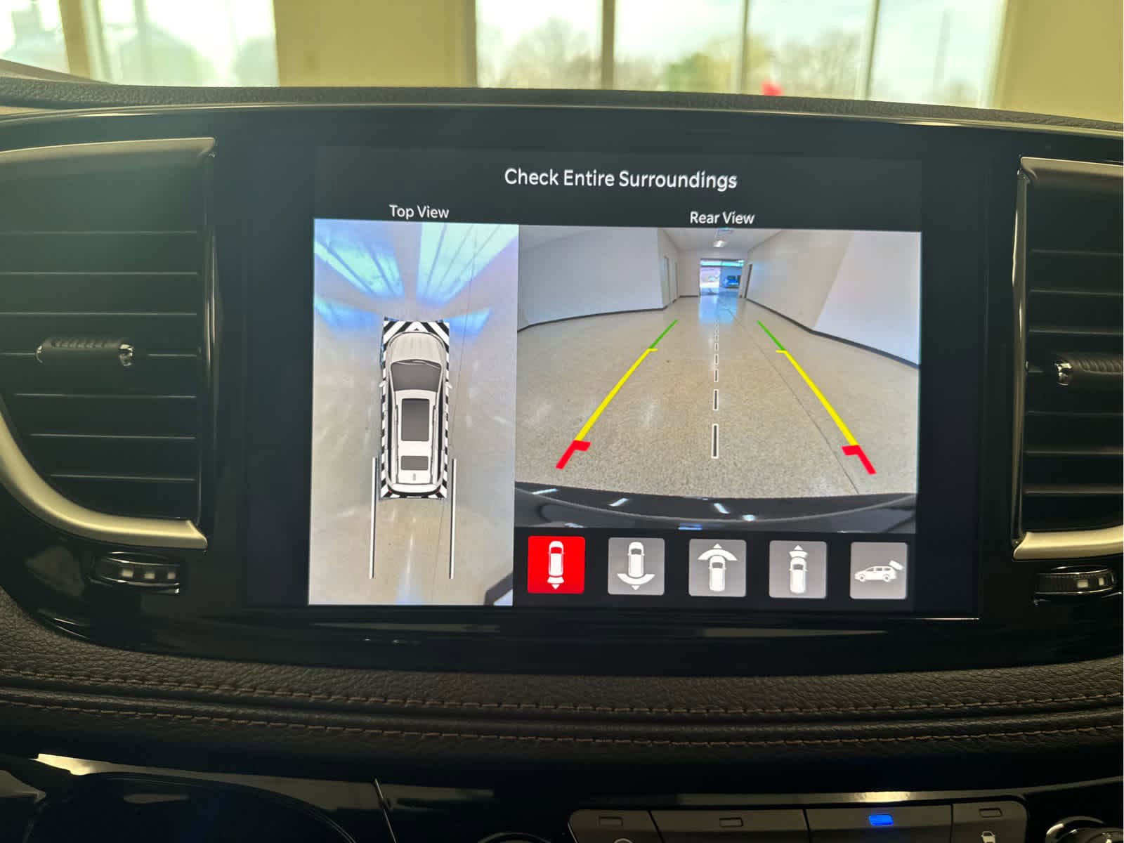 New 2026 Chrysler Pacifica Pinnacle FWD image 24