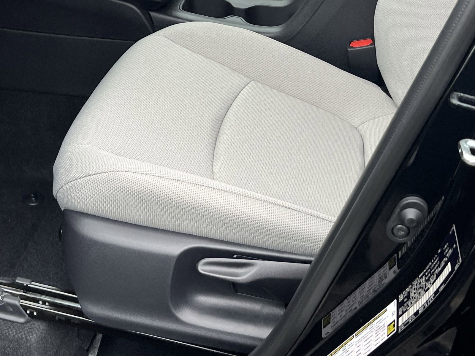 New 2026 Toyota Corolla Cross L image 8