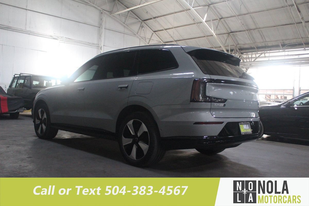 Used 2025 Volvo EX90 Plus AWD/4WD image 16