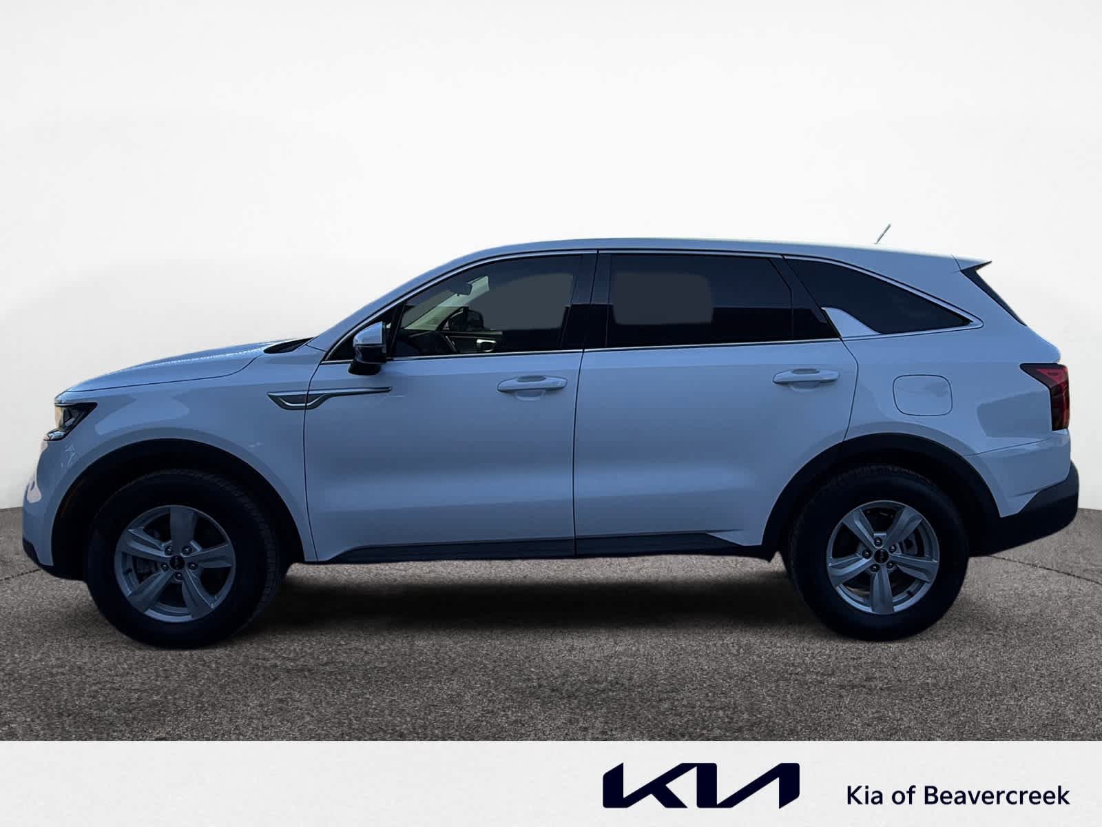 Used 2023 Kia Sorento LX FWD image 8