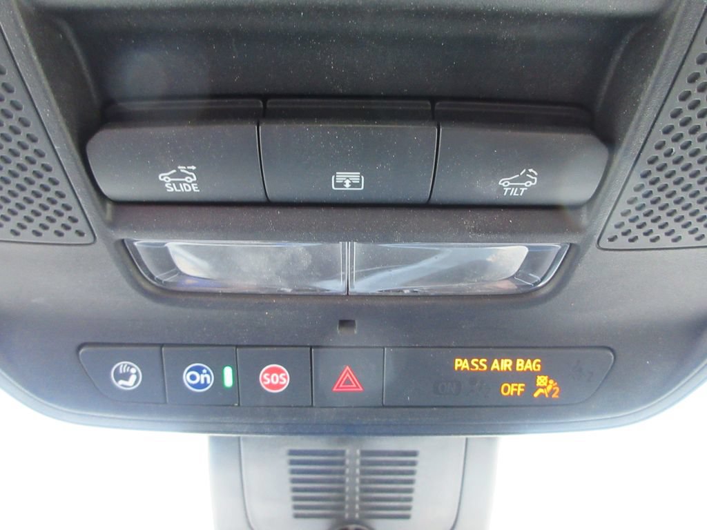 Certified 2025 Chevrolet Equinox LT w/ Convenience Package II FWD image 31