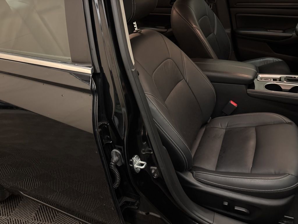 Used 2023 Nissan Altima 2.5 SL FWD image 22