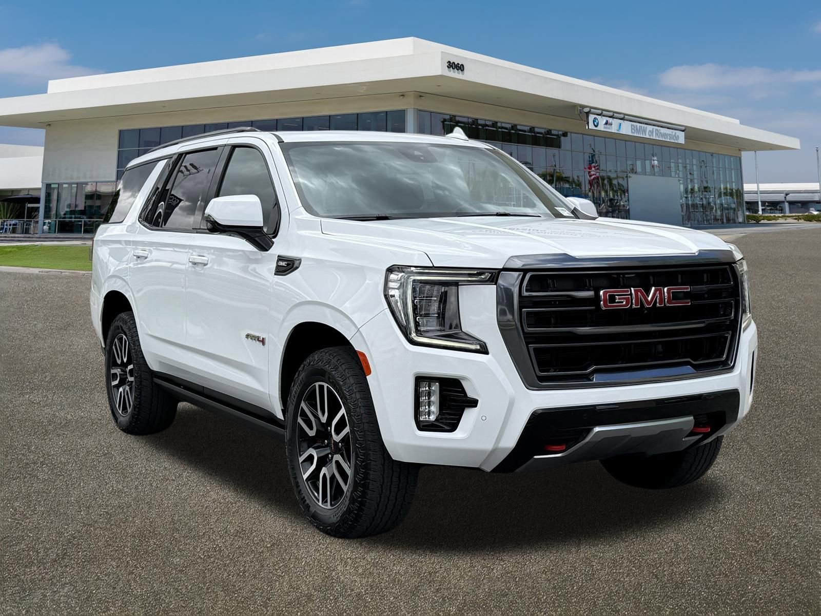 Used 2024 GMC Yukon AT4 w/ AT4 Premium Package AWD/4WD image 2