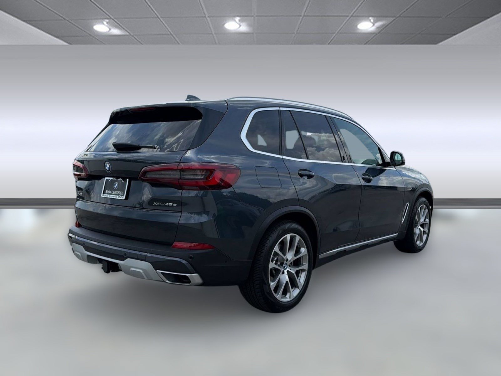 Used 2022 BMW X5 xDrive45e w/ Premium Package AWD/4WD image 8