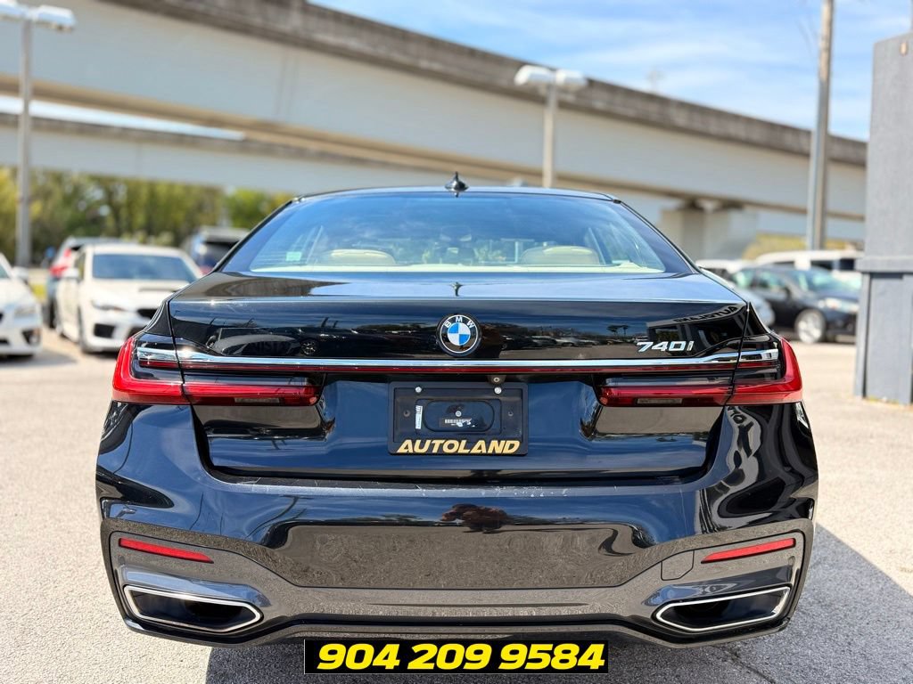 Used 2020 BMW 740i w/ Luxury Rear Seating Package RWD image 41