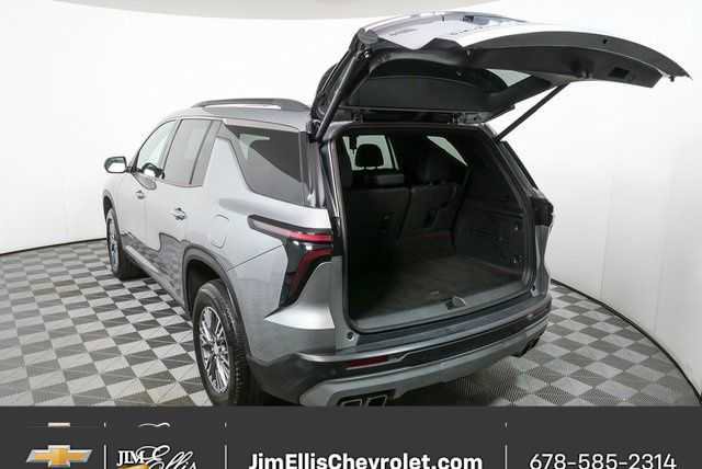 Certified 2025 Chevrolet Traverse LT image 26