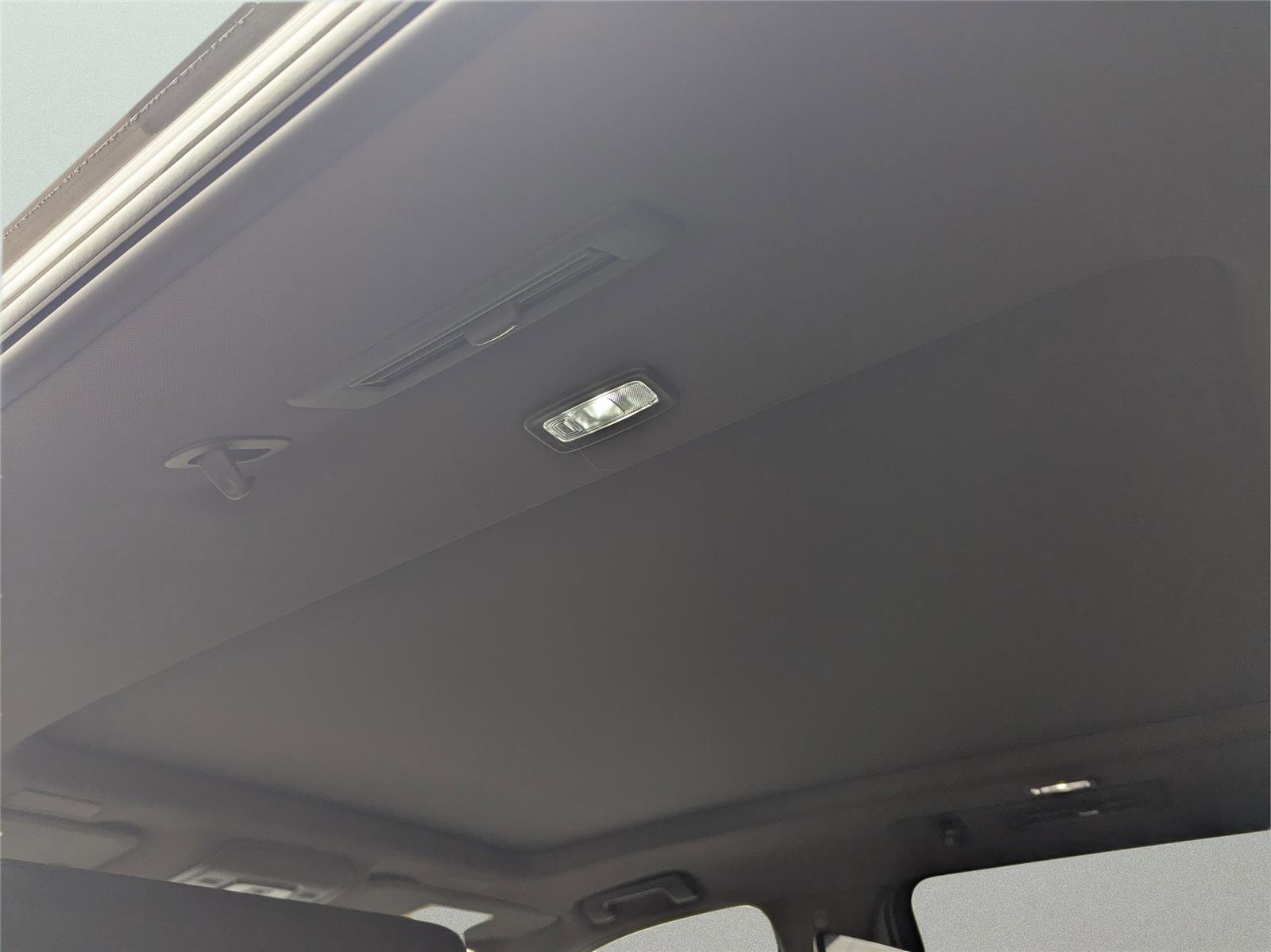 New 2026 GMC Yukon XL Elevation image 25