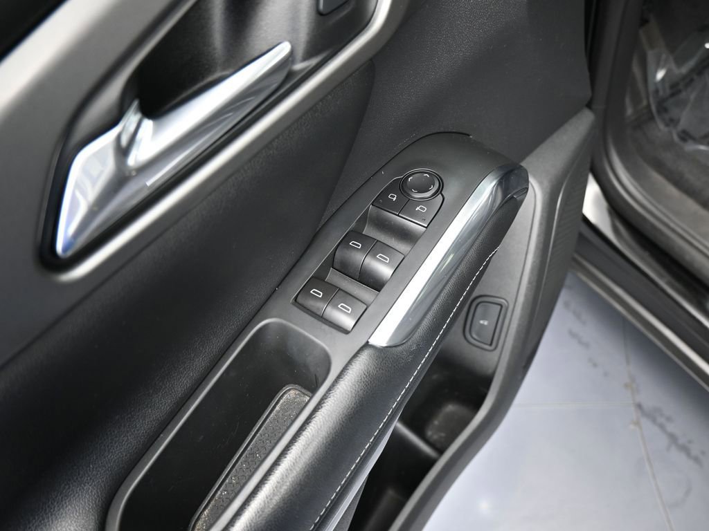 Used 2024 Chevrolet Traverse LS image 13