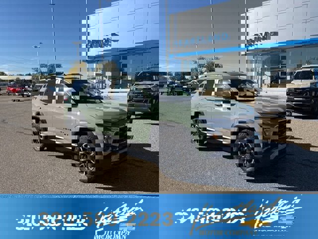 New 2026 Chevrolet Equinox ACTIV w/ Convenience Package III image 1