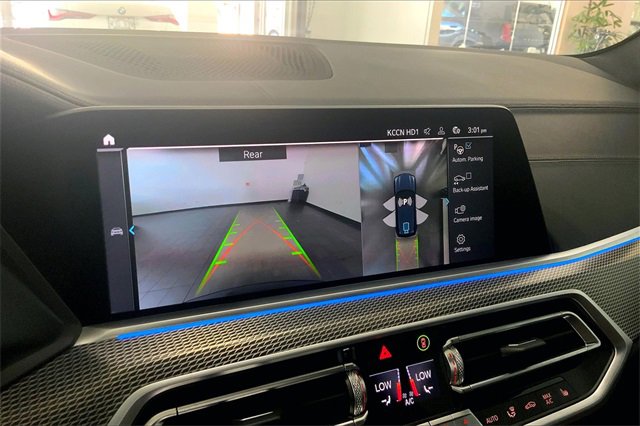 Used 2022 BMW X5 xDrive45e w/ M Sport Package image 20