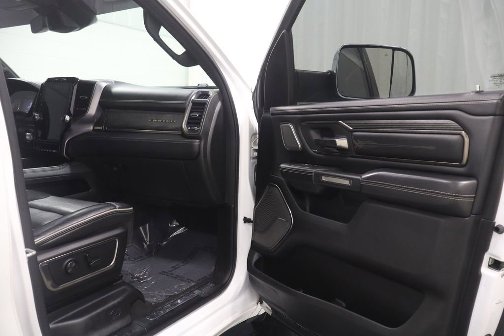 Used 2019 RAM 1500 Limited AWD/4WD image 14