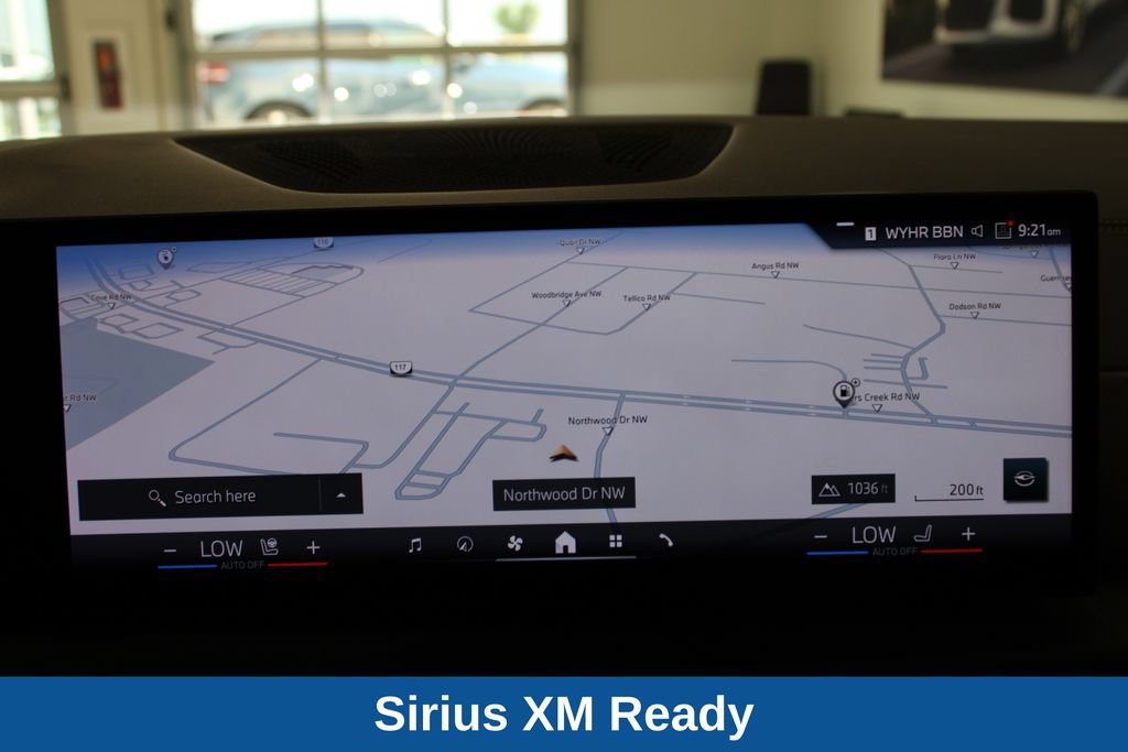 Used 2025 BMW X5 xDrive50e AWD/4WD image 16