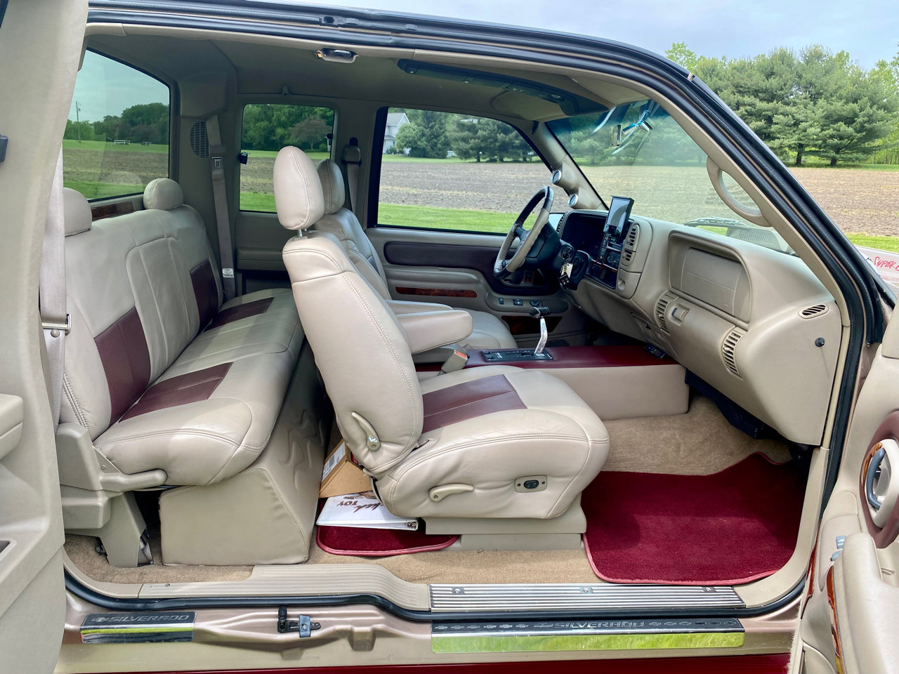 Used 1997 Chevrolet Silverado 1500 2WD Extended Cab w/ Preferred Equipment Group 2 image 36