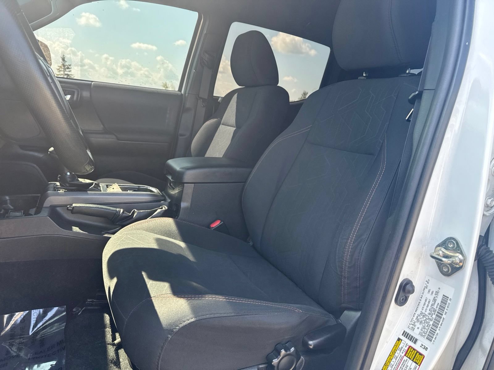 Used 2019 Toyota Tacoma TRD Sport AWD/4WD image 13