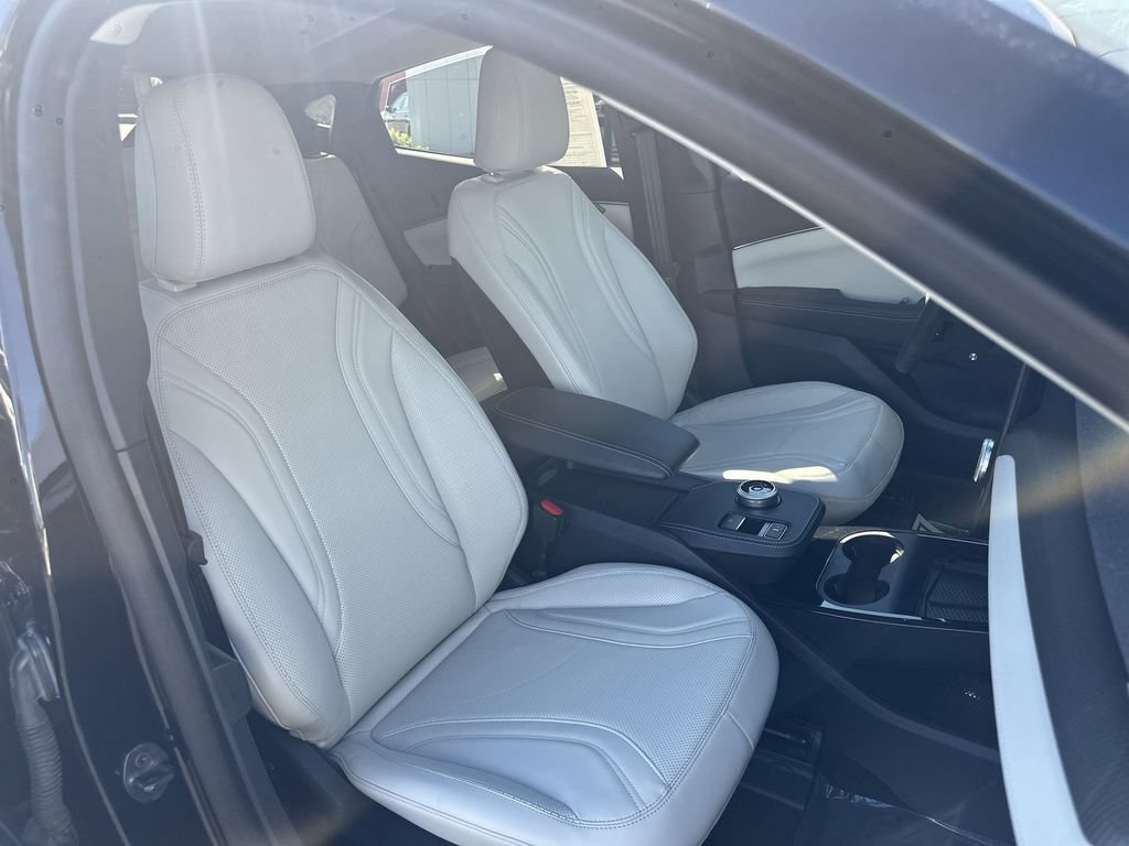 Used 2024 Ford Mustang Mach-E Premium AWD/4WD image 26