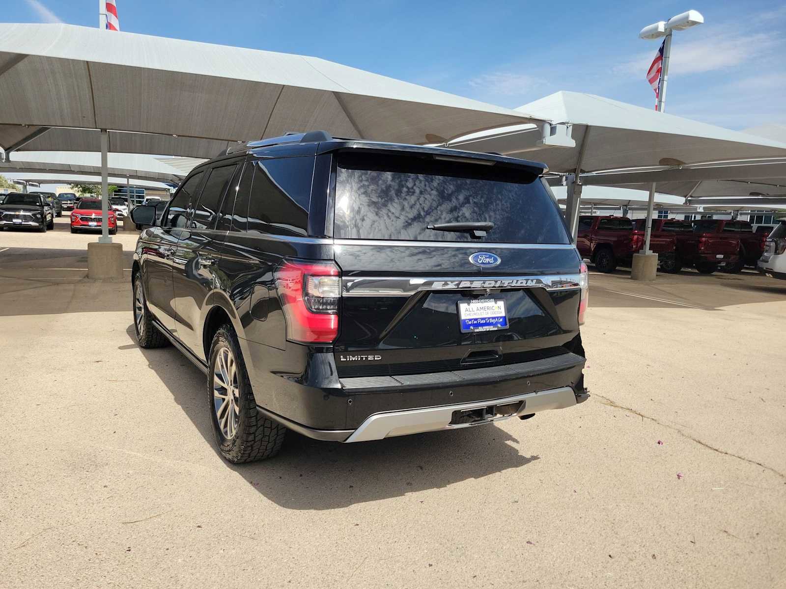 Used 2018 Ford Expedition Limited w/ Equipment Group 301A RWD image 6