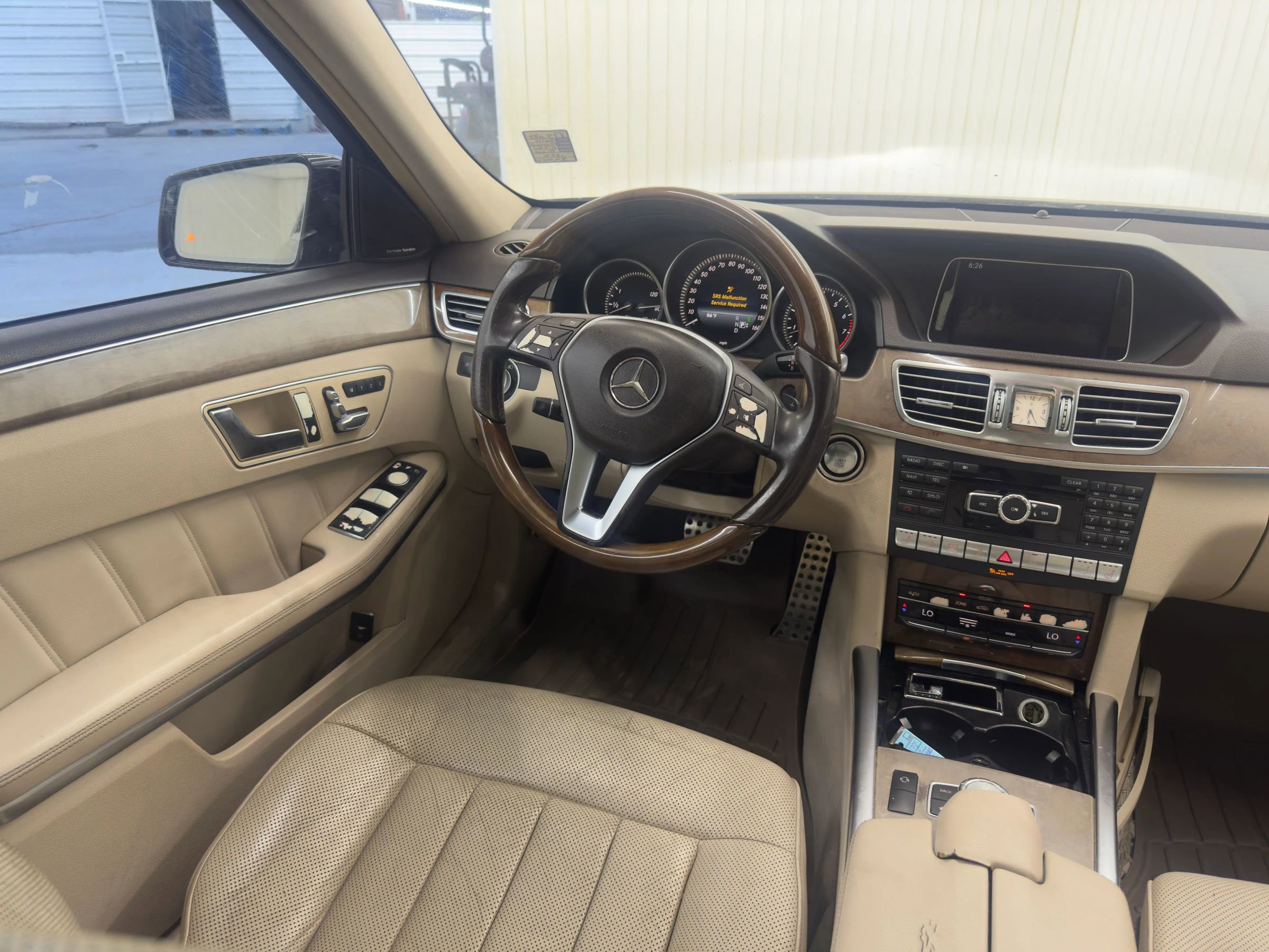 Used 2014 Mercedes-Benz E 350 Sedan image 11