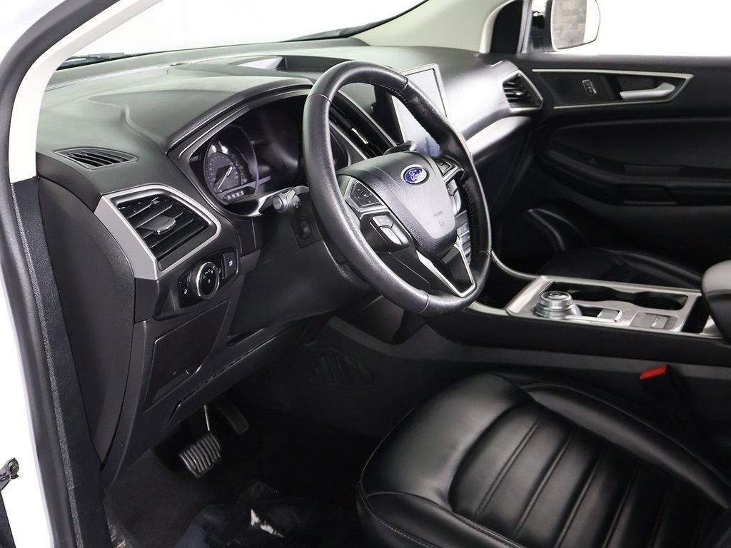 Used 2024 Ford Edge SEL image 21