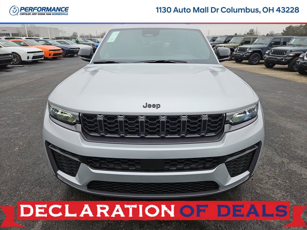 New 2026 Jeep Grand Cherokee Laredo image 2