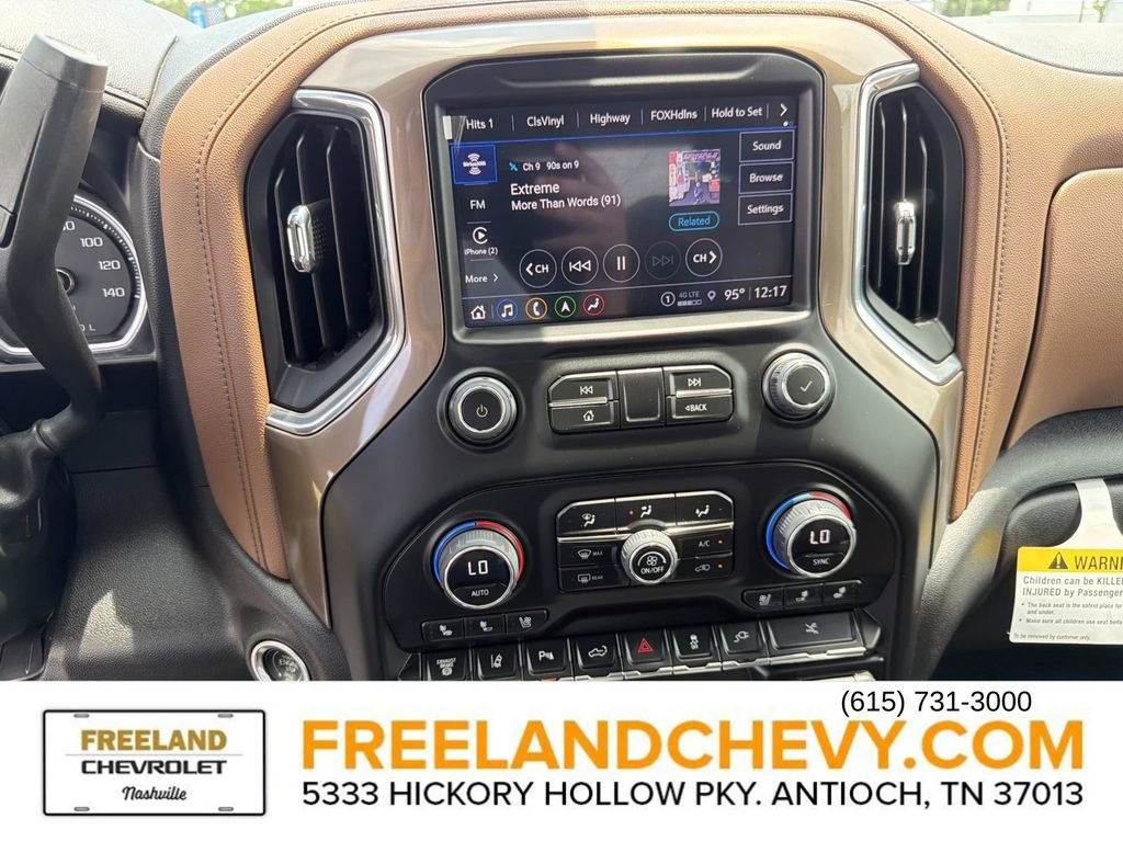 Used 2023 Chevrolet Silverado 3500 High Country AWD/4WD image 32