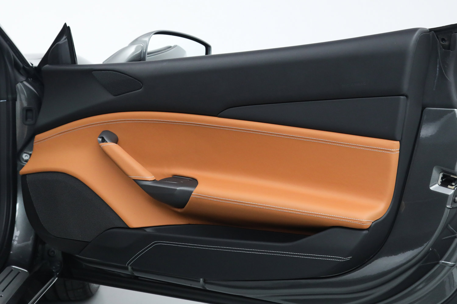 Used 2017 Ferrari 488 GTB image 18