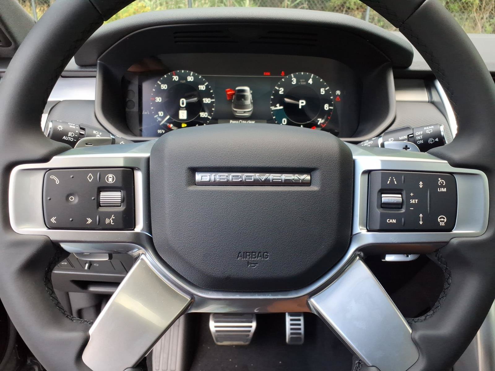 New 2026 Land Rover Discovery Dynamic SE AWD/4WD image 11