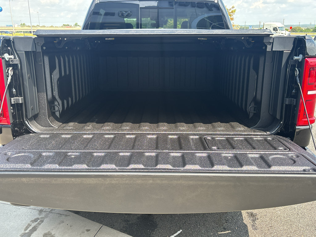 New 2027 RAM 1500 Tungsten w/ Trailer Tow Group AWD/4WD image 15