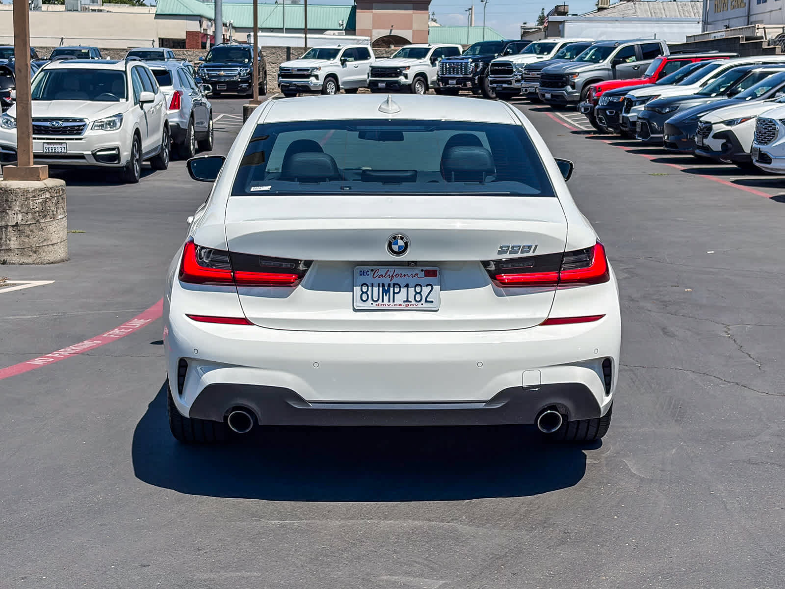 Used 2021 BMW 330i Sedan w/ M Sport Package RWD image 3