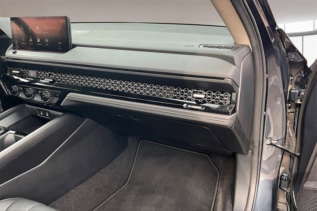 Used 2025 Honda Accord EX-L image 16