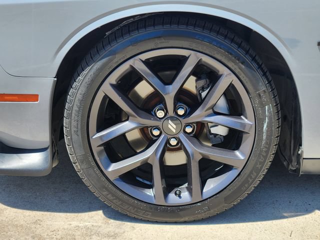 Used 2021 Dodge Challenger R/T w/ Blacktop Package RWD image 10
