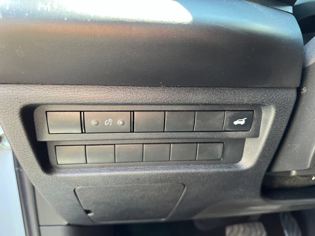 Used 2023 Mitsubishi Outlander SEL AWD/4WD image 15