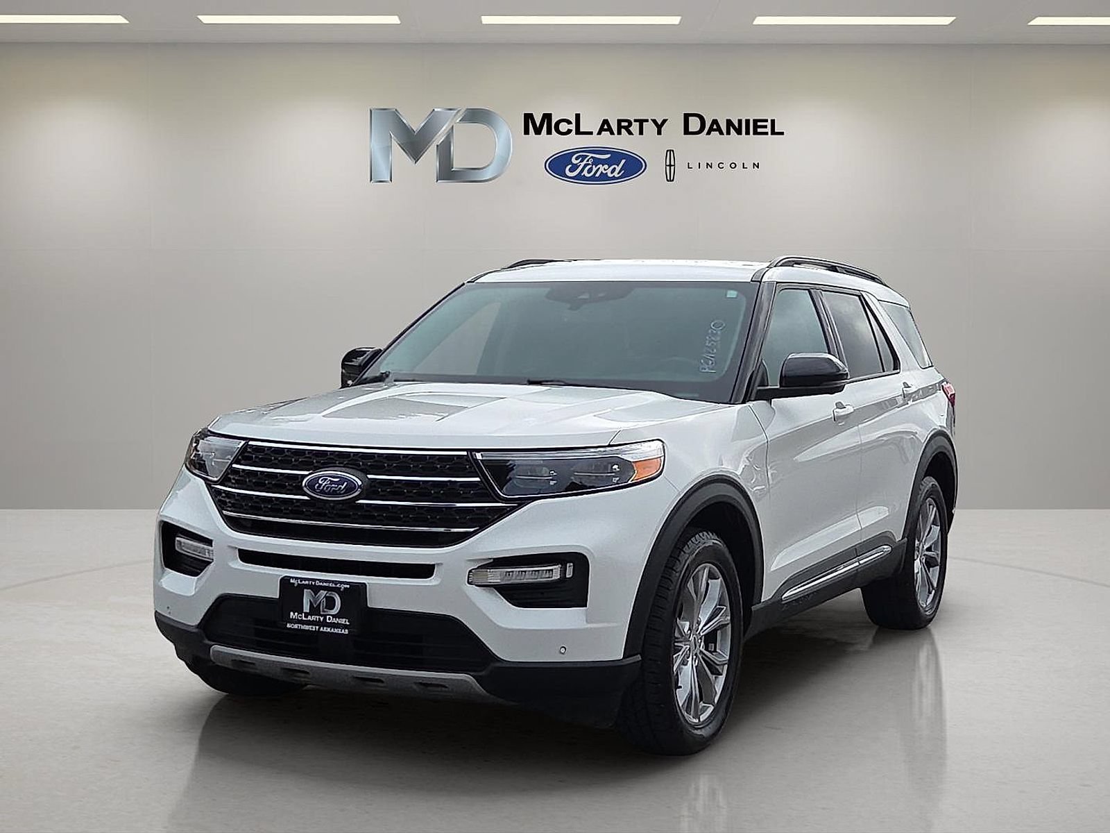 Certified 2023 Ford Explorer XLT w/ Equipment Group 202A AWD/4WD video 2