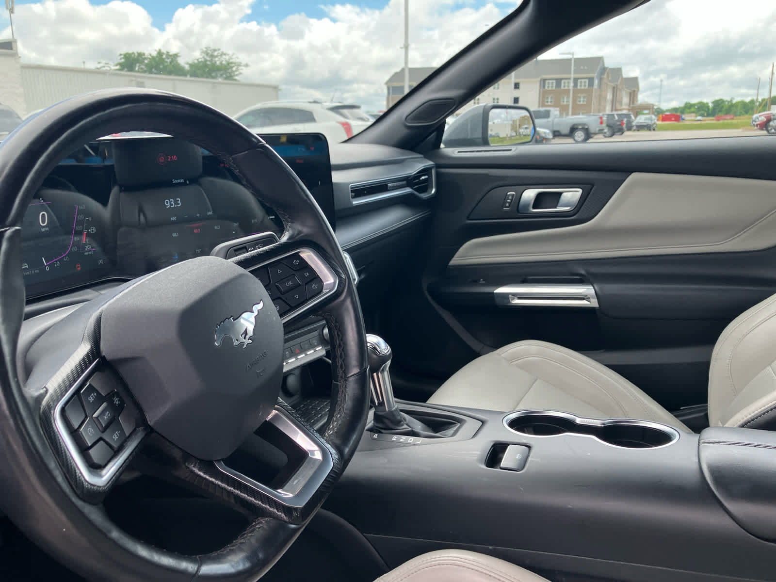 Used 2024 Ford Mustang Premium RWD image 8