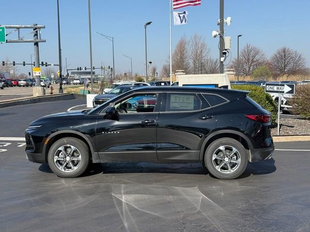 Used 2025 Chevrolet Blazer LT video 2