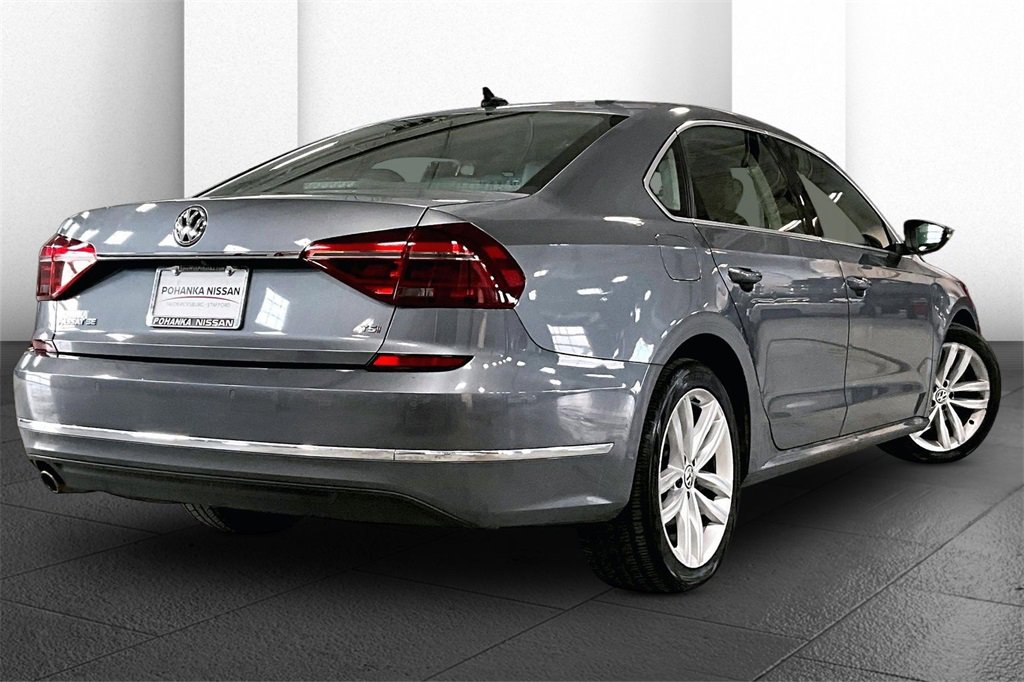 Used 2018 Volkswagen Passat 2.0T SE image 13