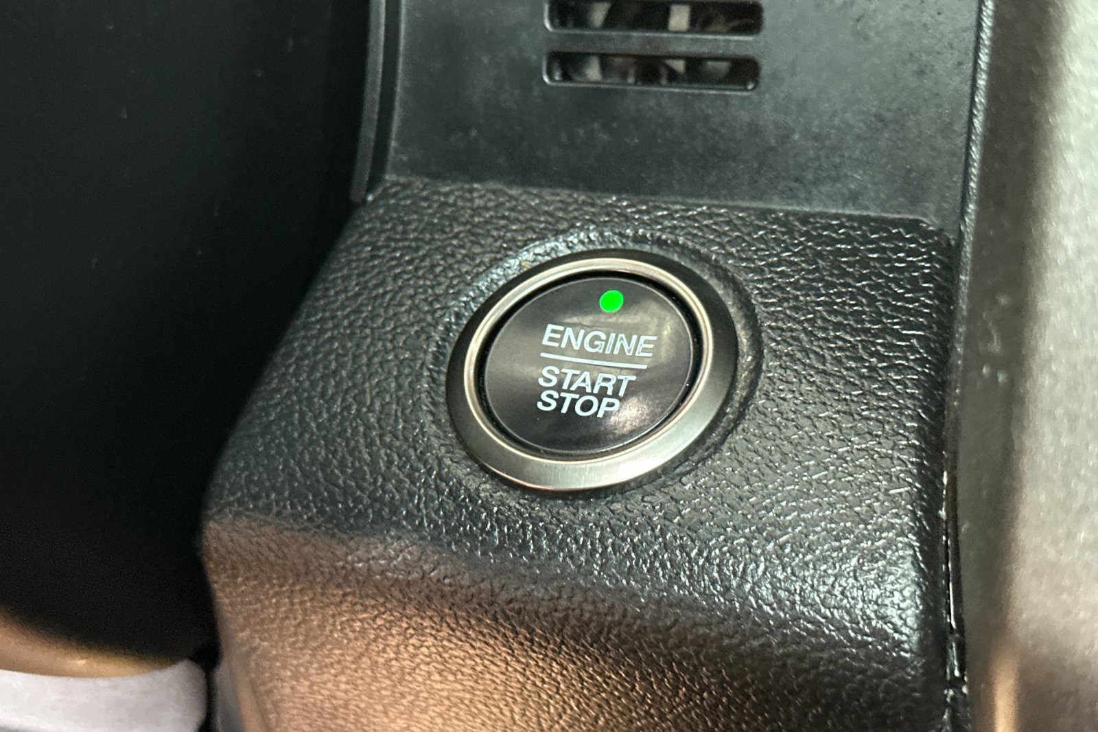 Used 2018 Ford F150 Raptor w/ Equipment Group 802A Luxury image 19