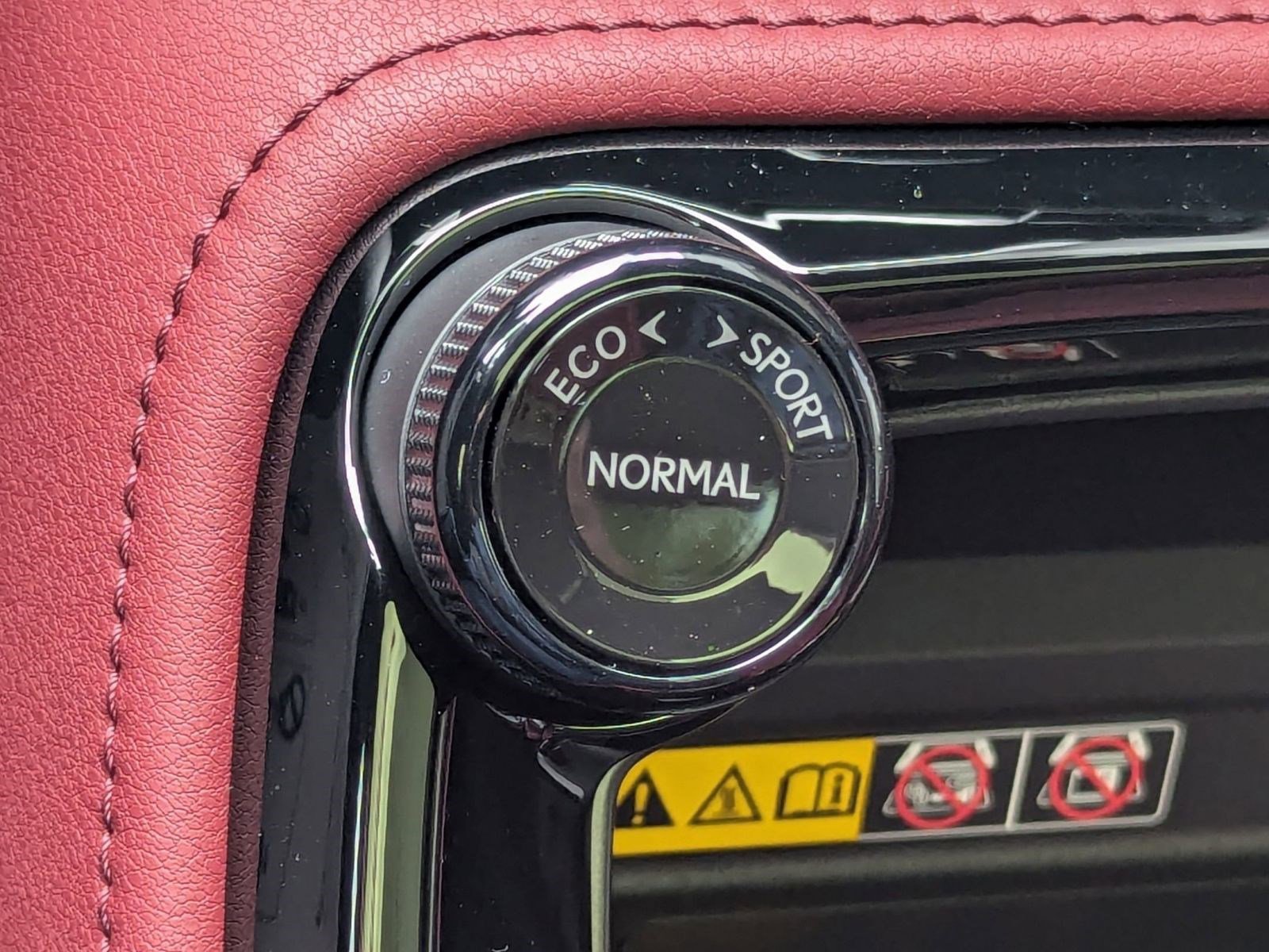 New 2026 Lexus NX 450h+ AWD w/ Luxury Package image 32