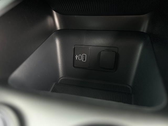 New 2026 Ford Explorer Active w/ Active Comfort Package RWD image 47