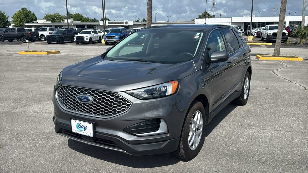 Used 2024 Ford Edge SEL AWD/4WD image 2