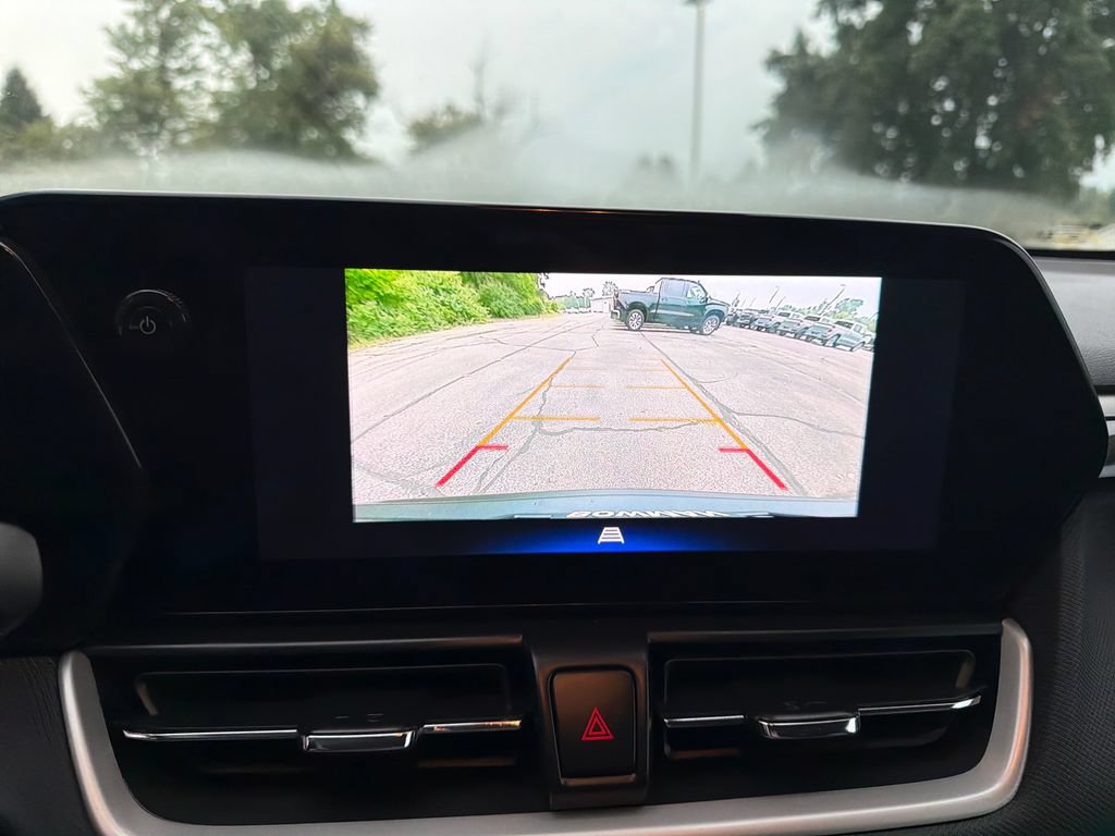 Used 2025 Chevrolet TrailBlazer LS w/ LS Convenience Package FWD image 19