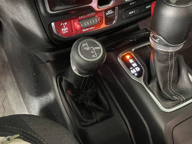 Used 2026 Jeep Wrangler Unlimited Sport AWD/4WD image 9
