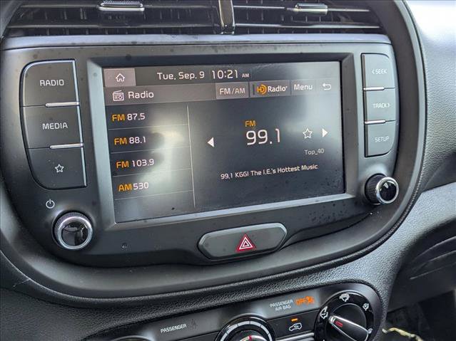 Used 2023 Kia Soul LX w/ LX Technology Package image 13