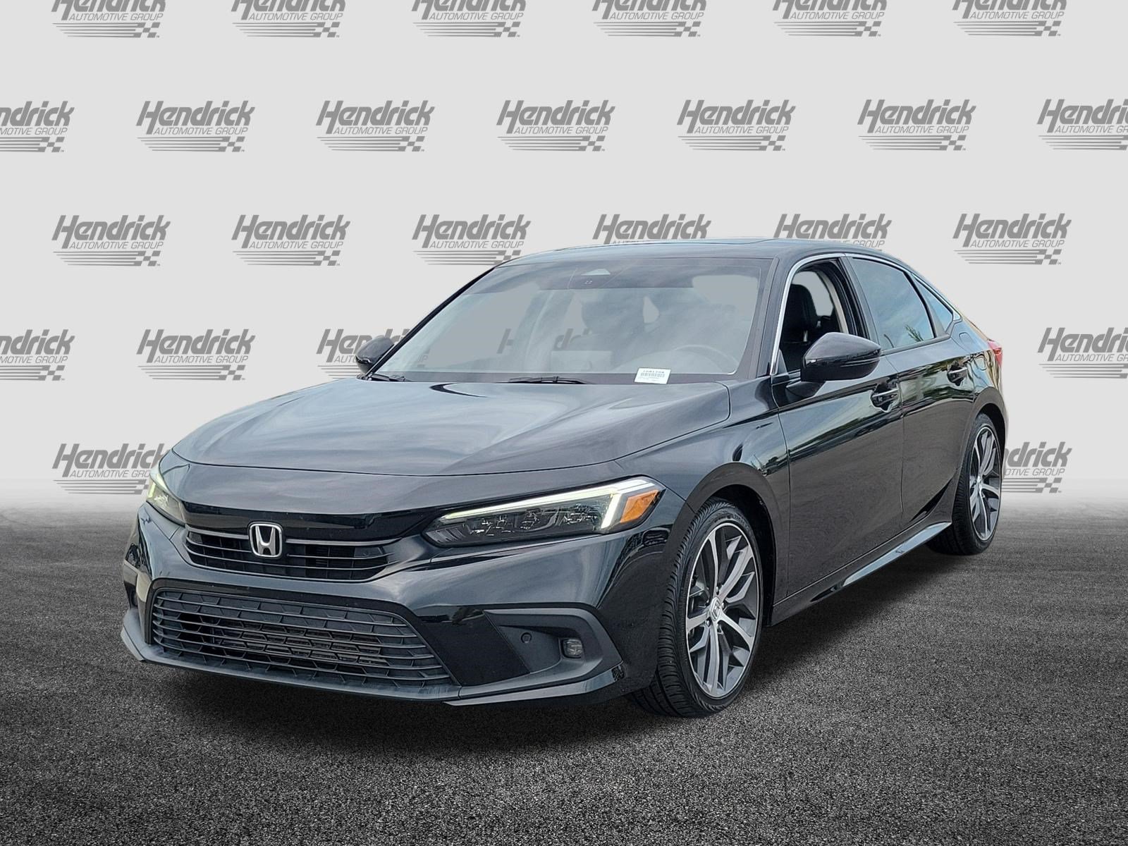 Used 2024 Honda Civic Touring image 3