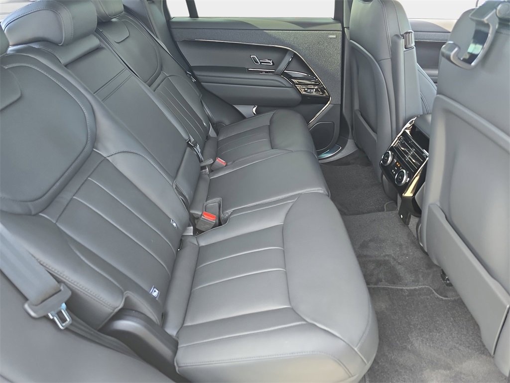 New 2026 Land Rover Range Rover Sport Dynamic SE image 11