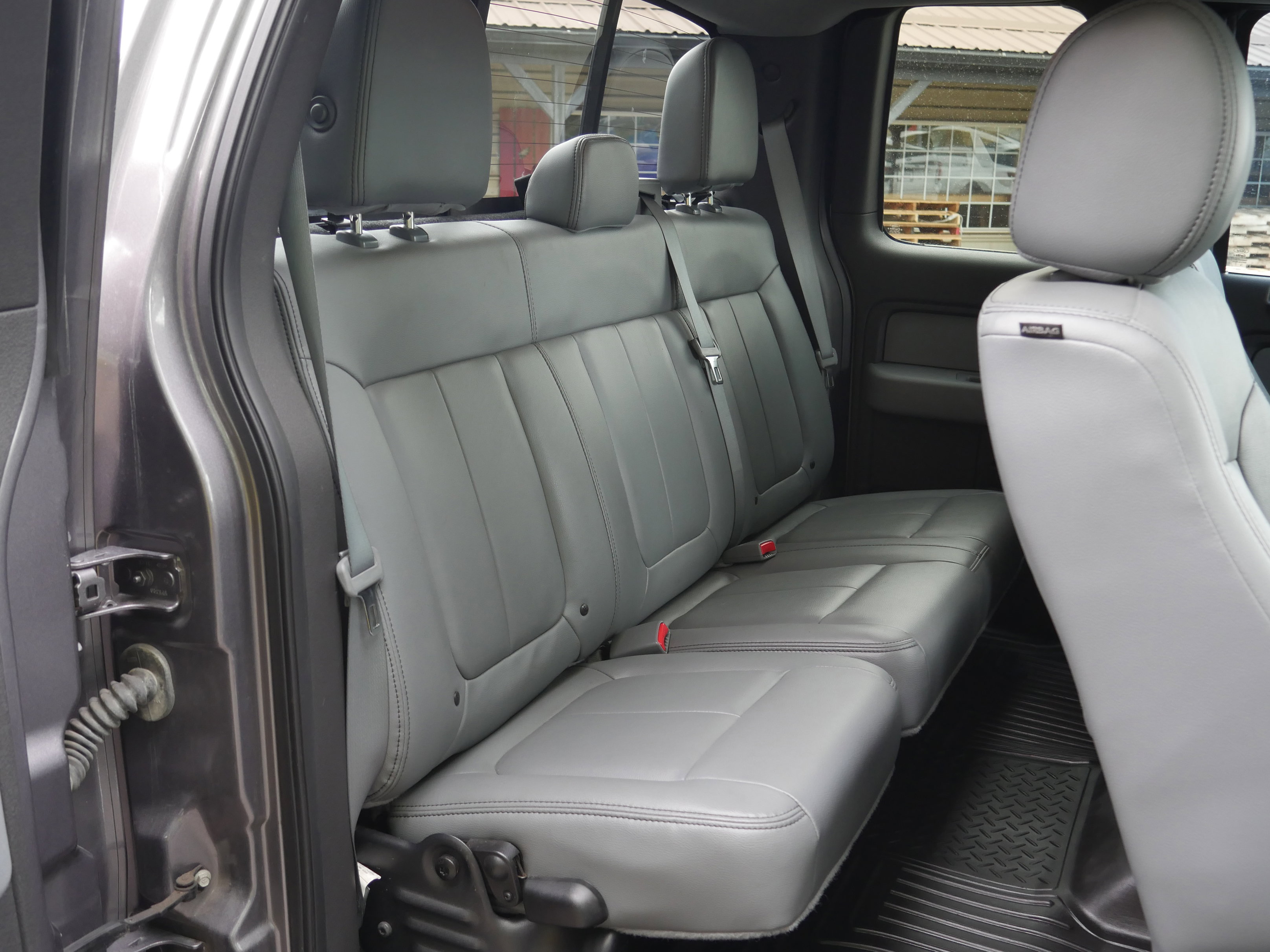 Used 2014 Ford F150 XLT w/ Equipment Group 302A Luxury AWD/4WD image 27