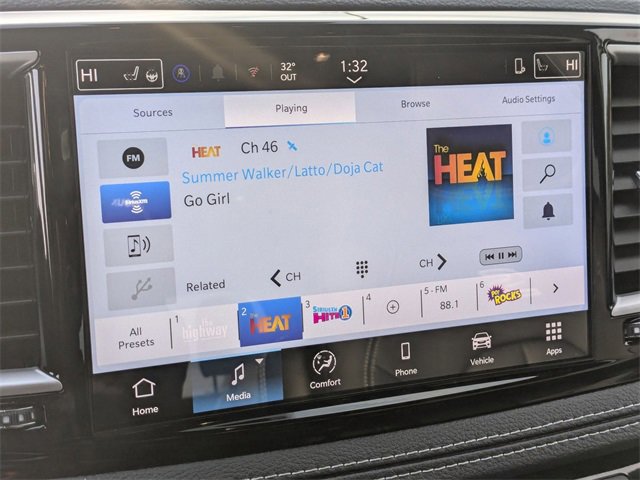 New 2026 Chrysler Pacifica Select image 18